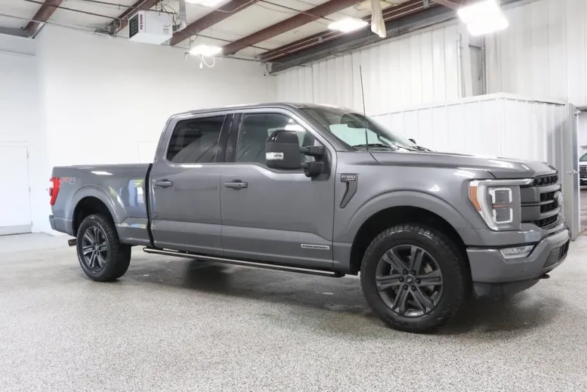 2023 Ford F-150 Lariat photo 1
