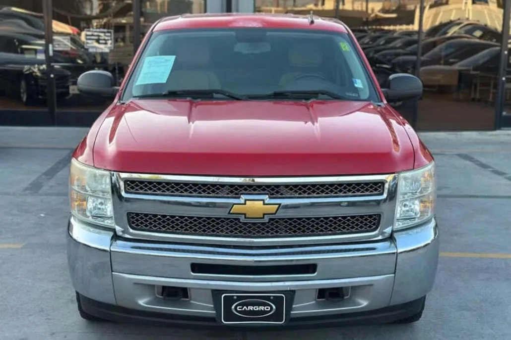 2013 Chevrolet Silverado 1500 LT photo 1