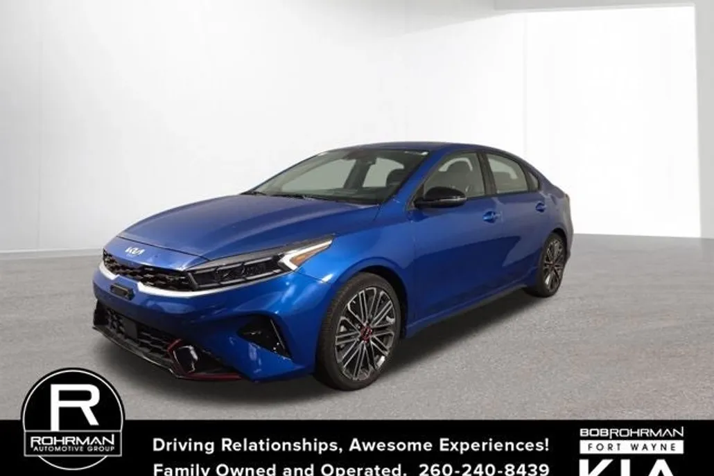2023 Kia Forte GT photo 1