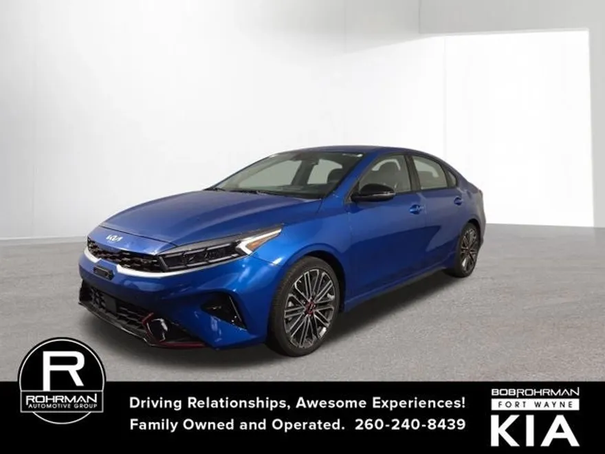 2023 Kia Forte GT photo 1