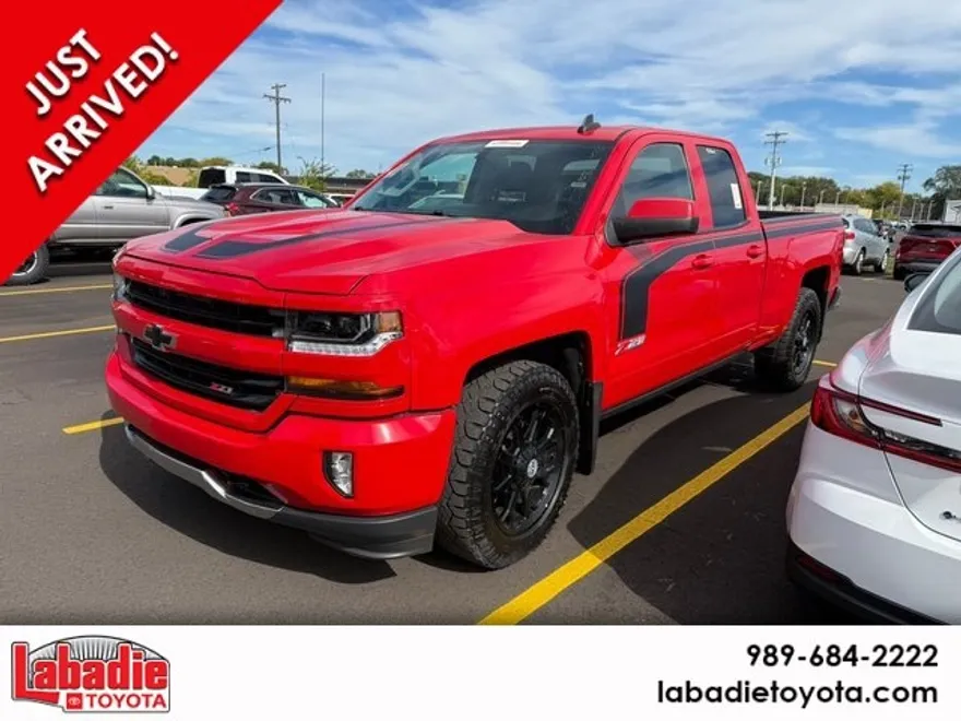 2017 Chevrolet Silverado 1500 photo 1