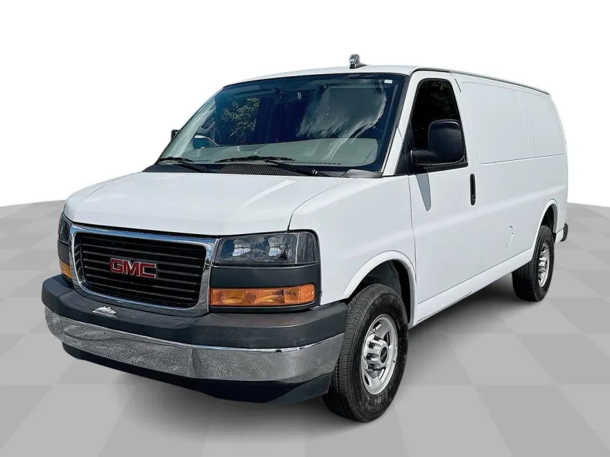 2023 Gmc Savana Cargo 2500 photo 1