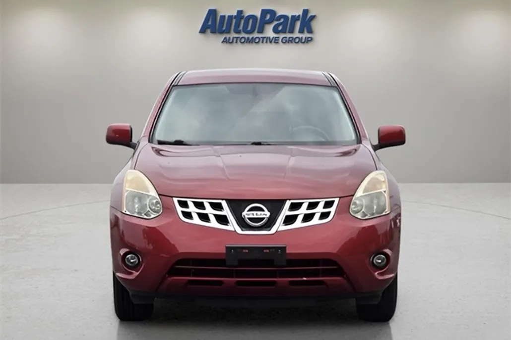 2013 Nissan Rogue S photo 1