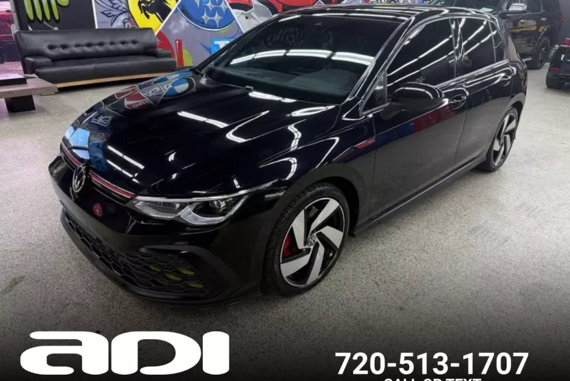 2022 Volkswagen Golf GTI SE photo 1