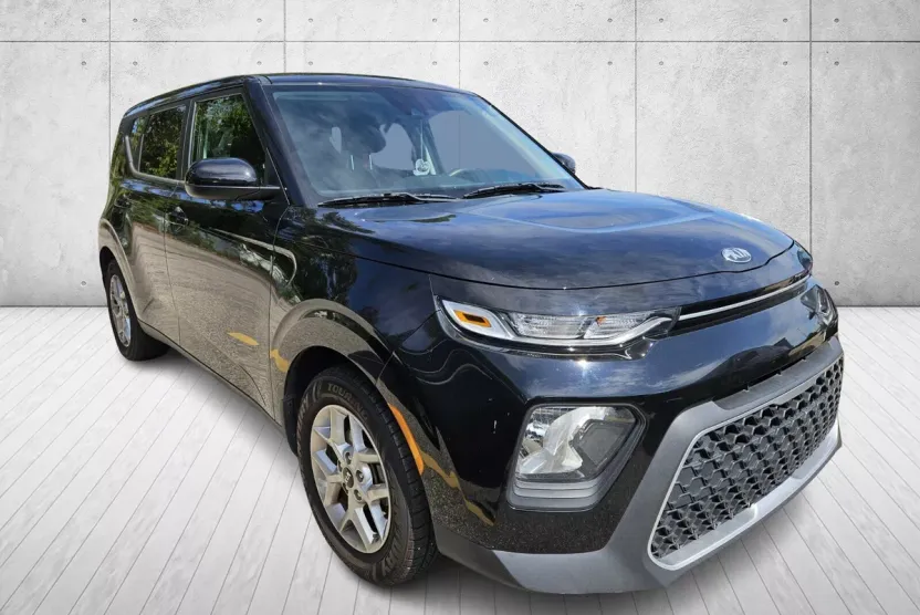 2020 Kia Soul S photo 1