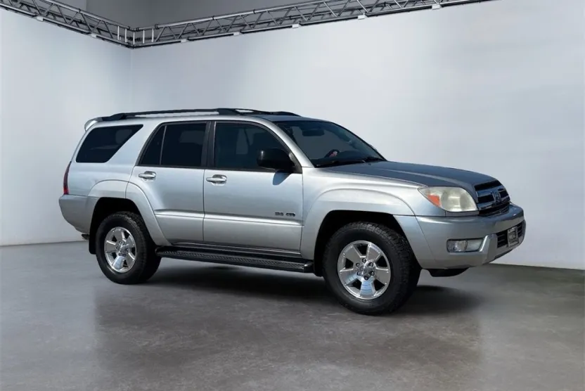 2005 Toyota 4Runner SR5 photo 1