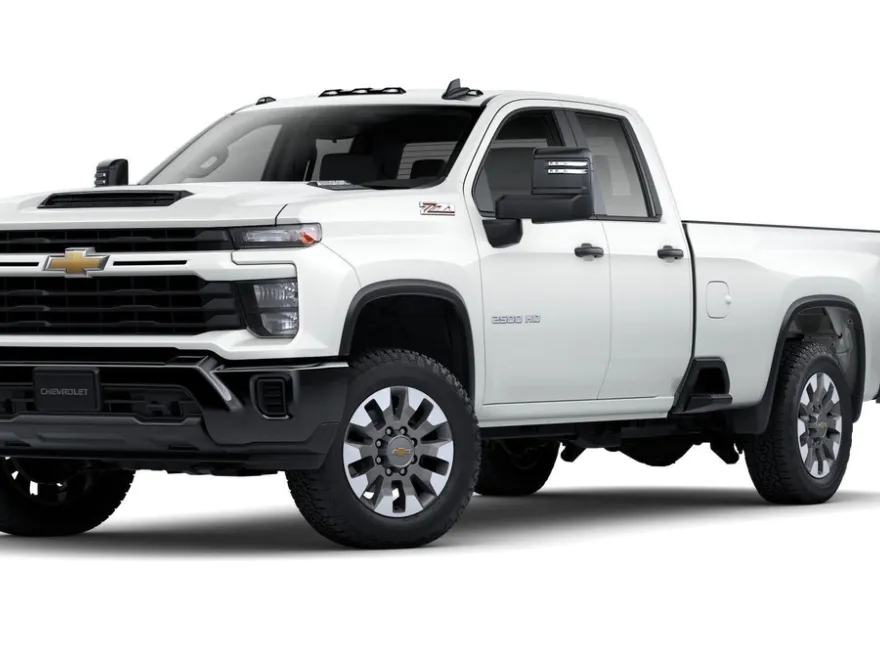2025 Chevrolet Silverado 2500HD Custom photo 1
