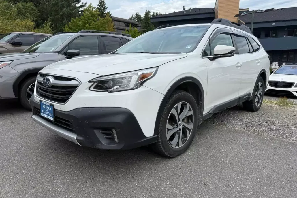 2020 Subaru Outback Limited photo 1