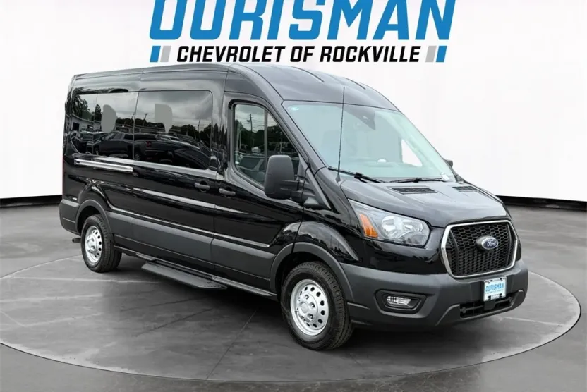 2025 Ford Transit Passenger XL photo 1