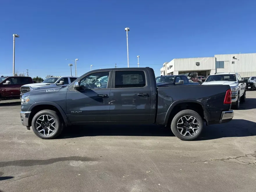 2025 Ram 1500 Laramie photo 1