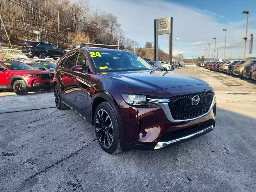 2024 Mazda CX-90 Plug-in Hybrid Premium photo 1