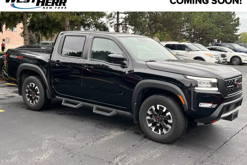 2024 Nissan Frontier PRO-4X photo 1