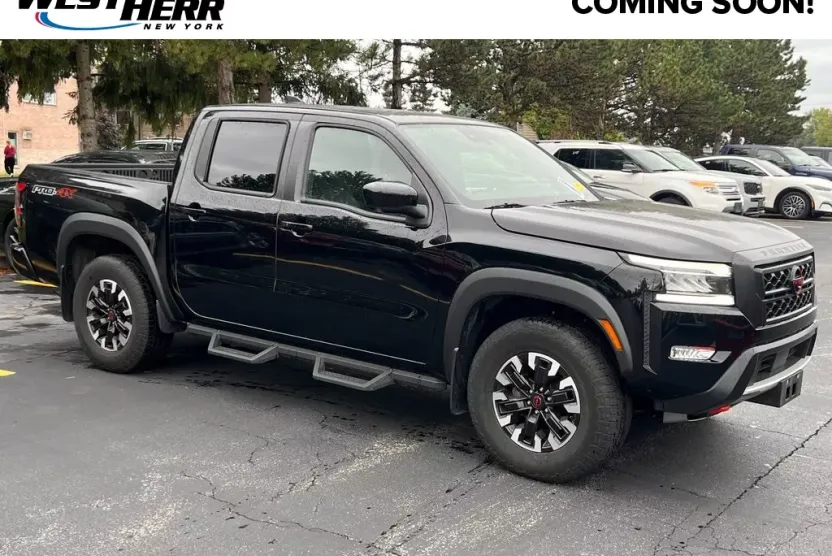 2024 Nissan Frontier PRO-4X photo 1