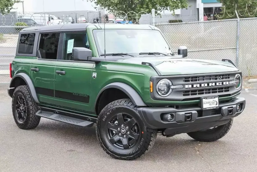 2025 Ford Bronco Big Bend photo 1
