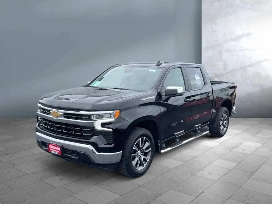 2022 Chevrolet Silverado 1500 LT photo 1