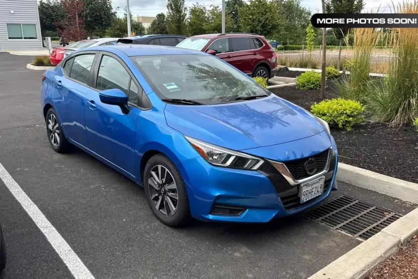 2021 Nissan Versa 1.6 SV photo 1