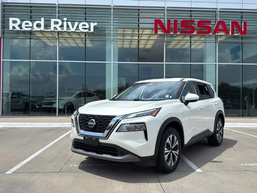2023 Nissan Rogue SV photo 1