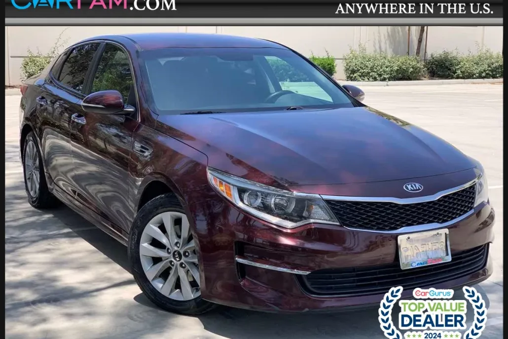 2018 Kia Optima LX photo 1