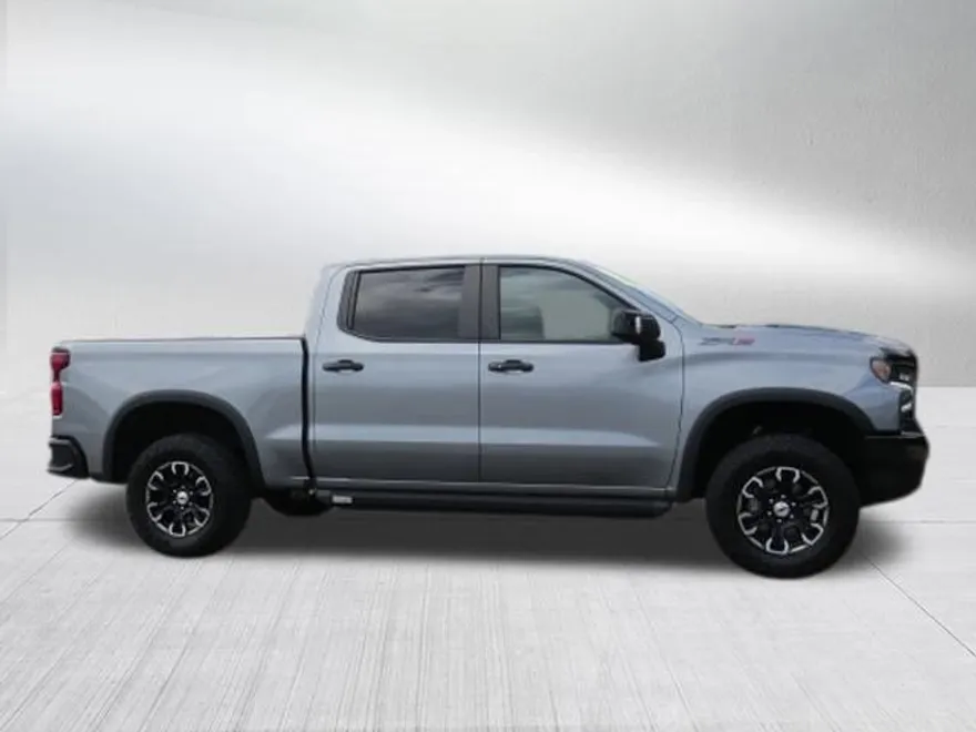 2023 Chevrolet Silverado 1500 ZR2 photo 1