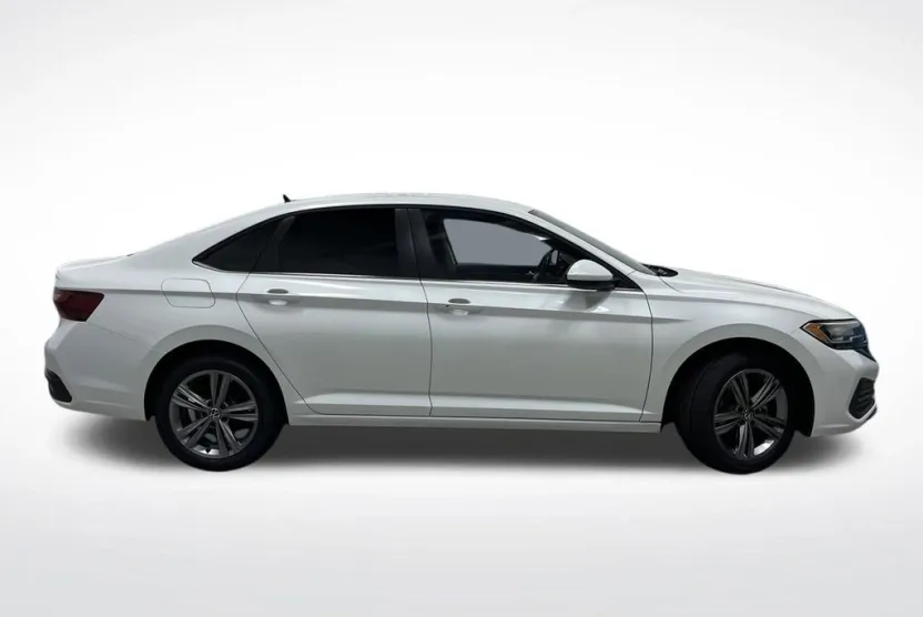 2023 Volkswagen Jetta 1.5T SE photo 1