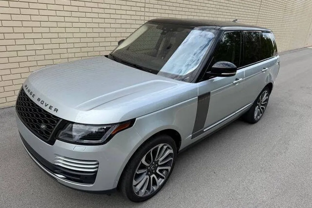 2019 Land Rover Range Rover HSE photo 1