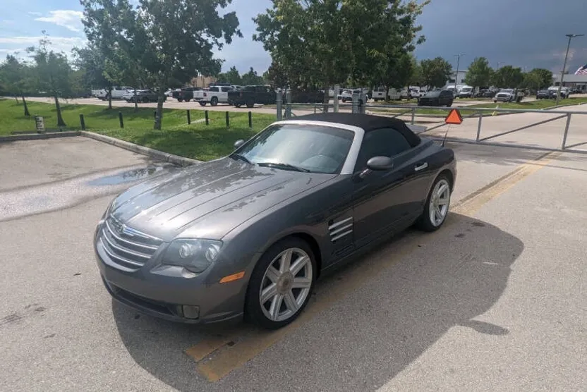 2005 Chrysler Crossfire Limited photo 1