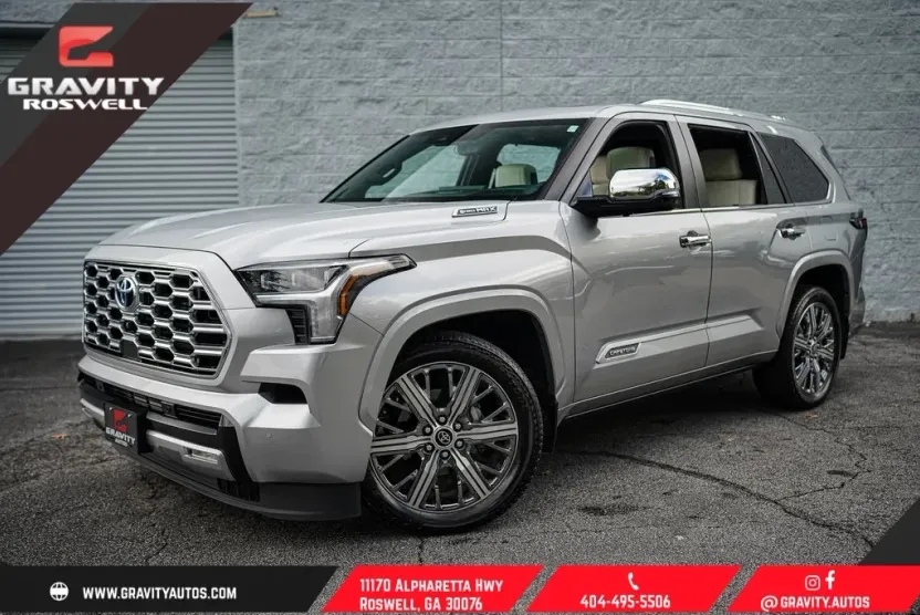 2024 Toyota Sequoia Capstone photo 1