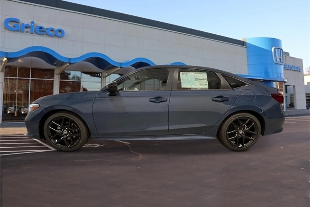 2026 Honda Civic Sport photo 1