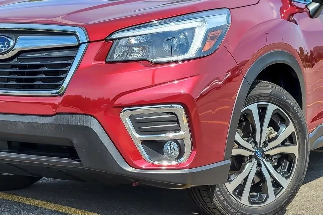 2021 Subaru Forester Limited photo 1