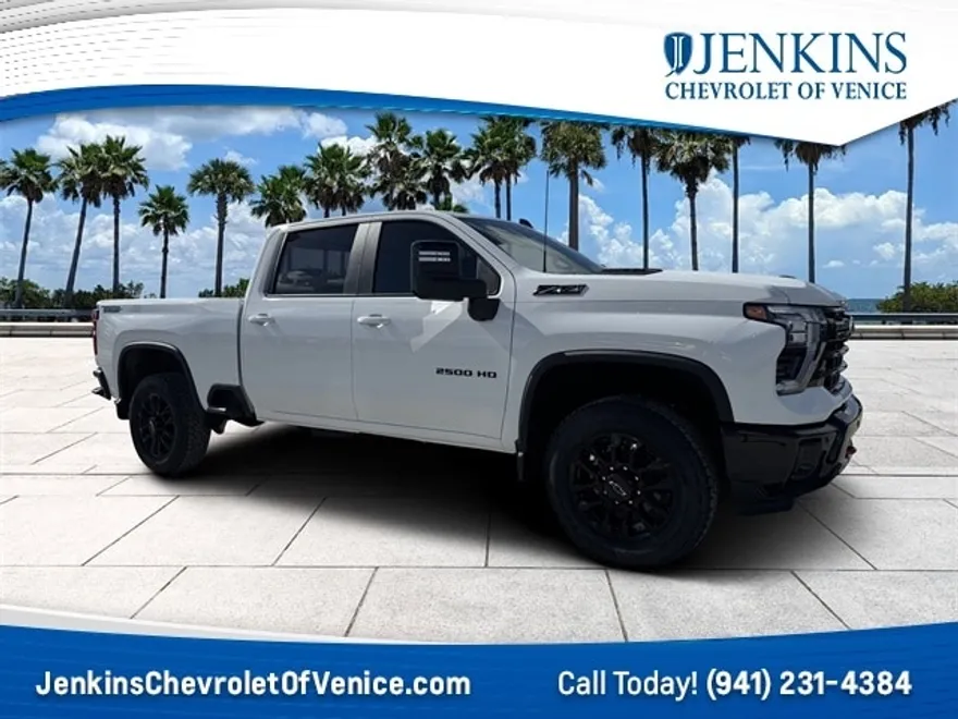 2025 Chevrolet Silverado 2500HD LT photo 1