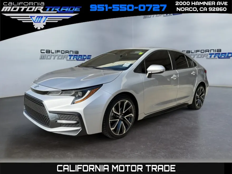 2020 Toyota Corolla SE photo 1