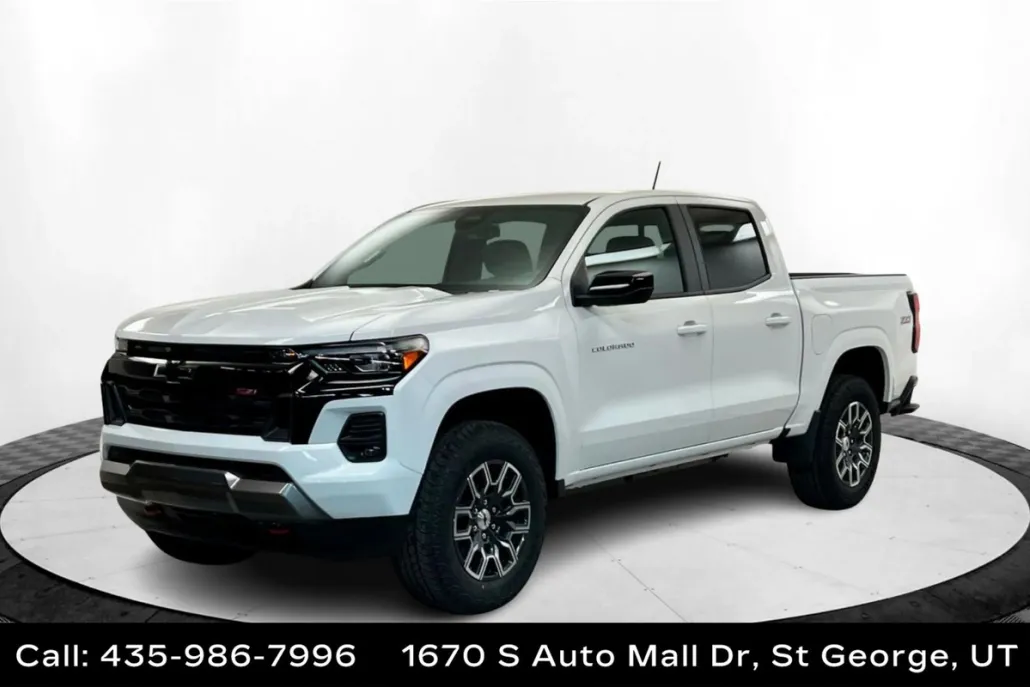 2025 Chevrolet Colorado Z71 photo 1