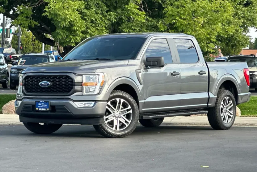 2022 Ford F-150 STX photo 1