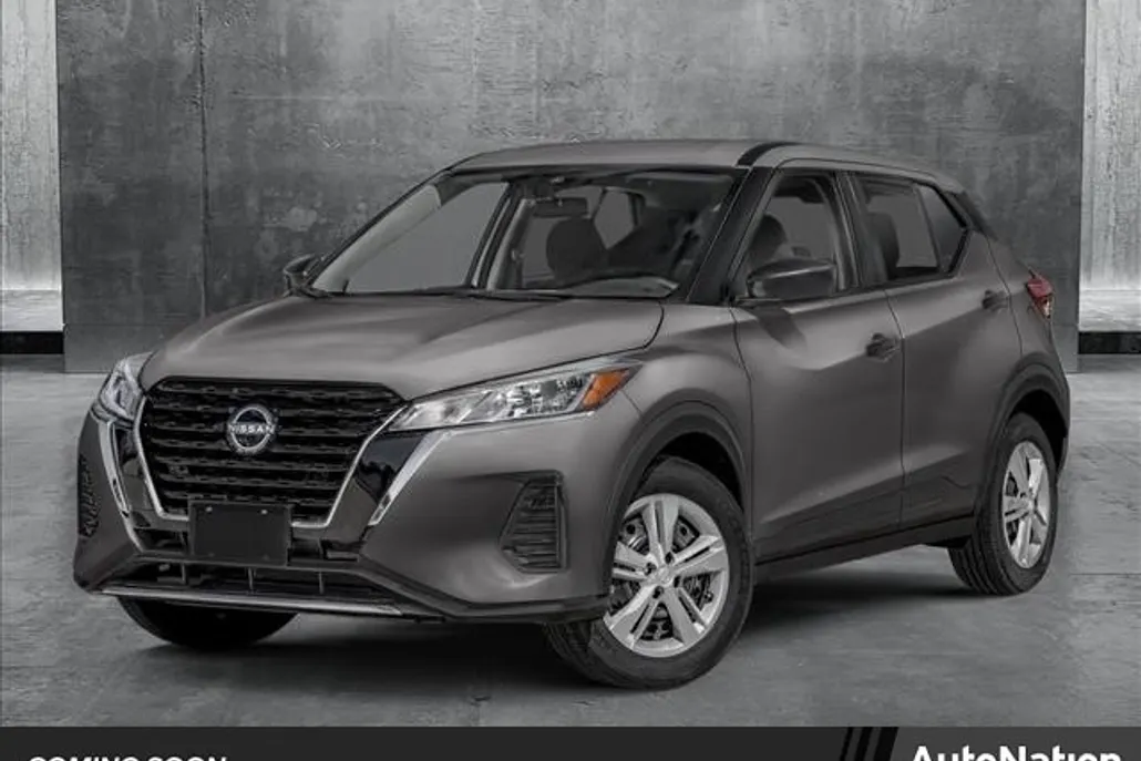 2025 Nissan Kicks Play S photo 1