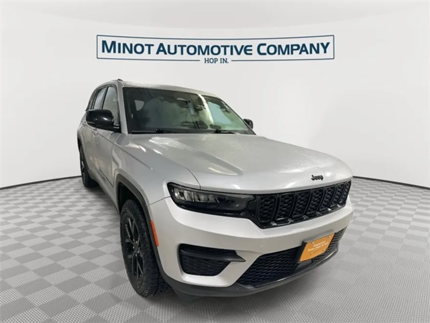 2024 Jeep Grand Cherokee Altitude X photo 1