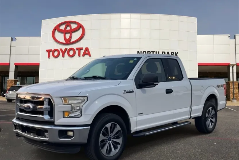 2015 Ford F-150 XLT photo 1