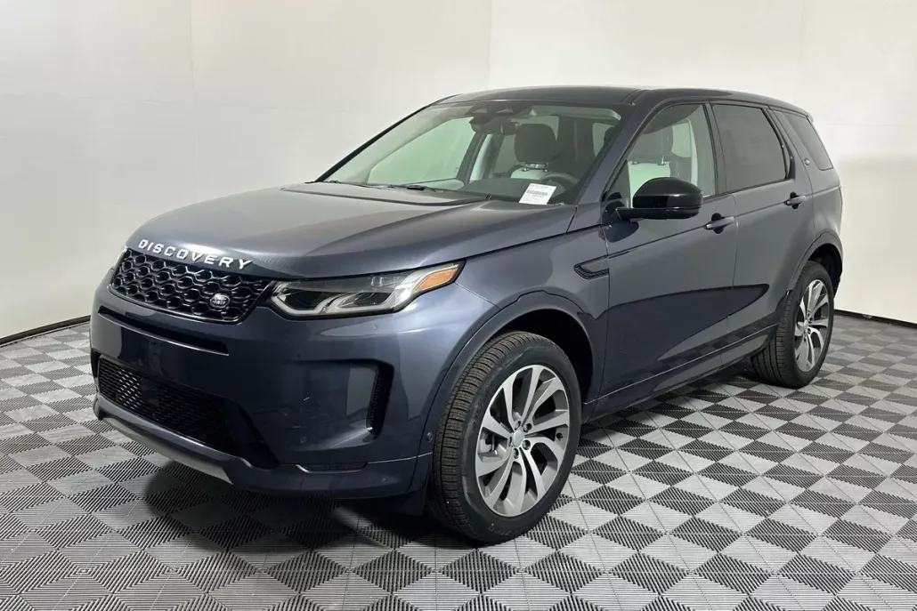 2025 Land Rover Discovery Sport S photo 1