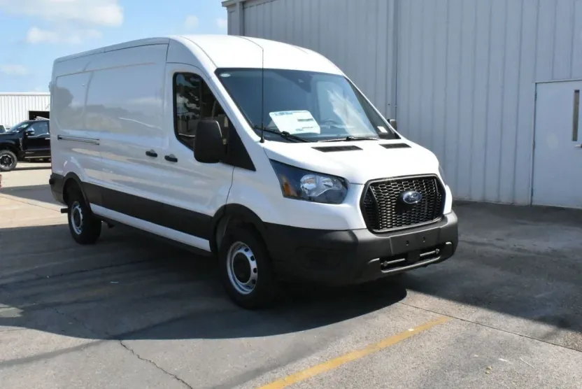 2025 Ford Transit photo 1