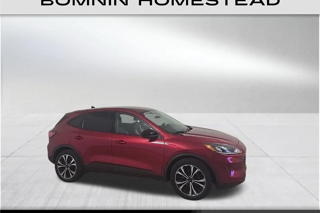 2021 Ford Escape SE photo 1