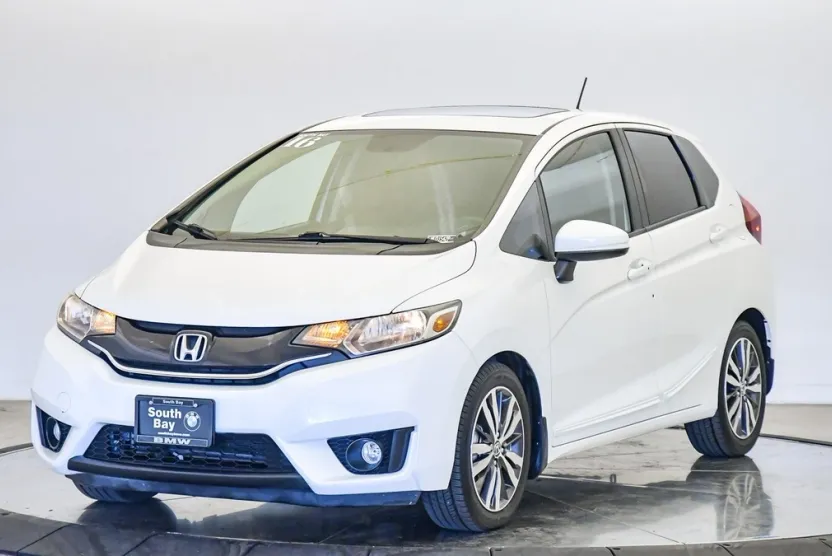2016 Honda Fit EX photo 1