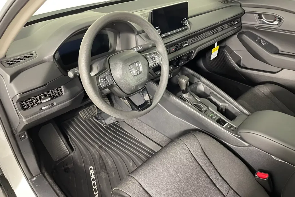 2025 Honda Accord SE photo 1