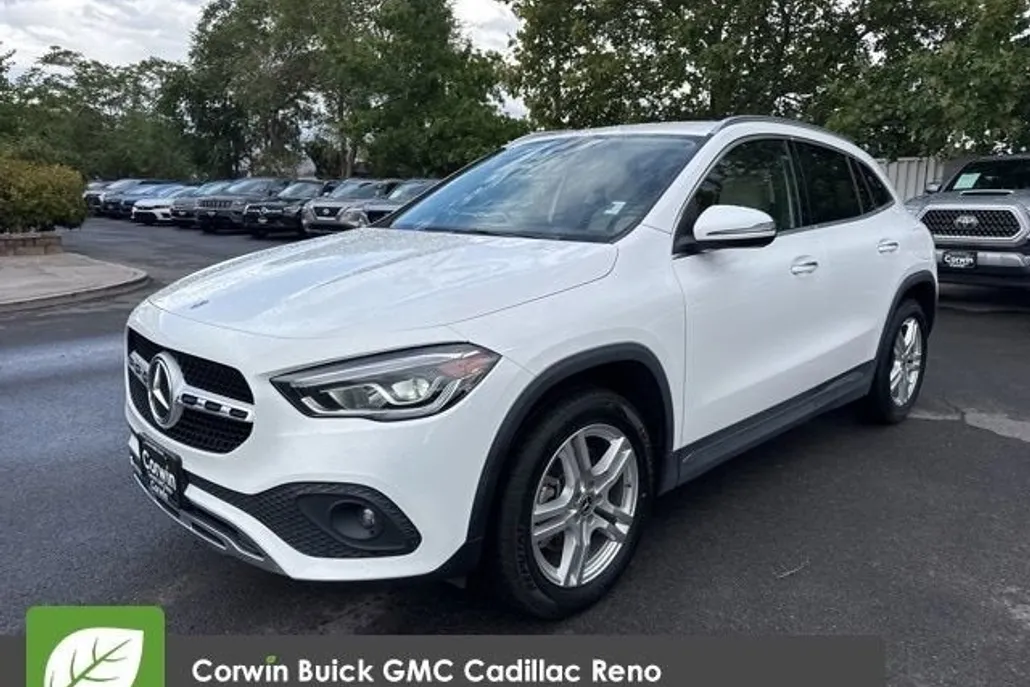 2023 Mercedes Benz GLA 250 4MATIC photo 1