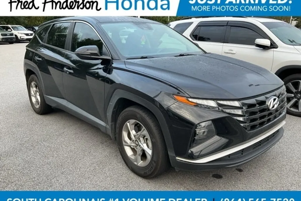 2022 Hyundai Tucson SE photo 1