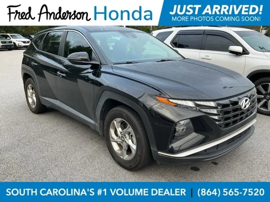 2022 Hyundai Tucson SE photo 1