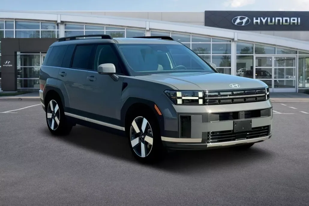2025 Hyundai Santa Fe photo 1