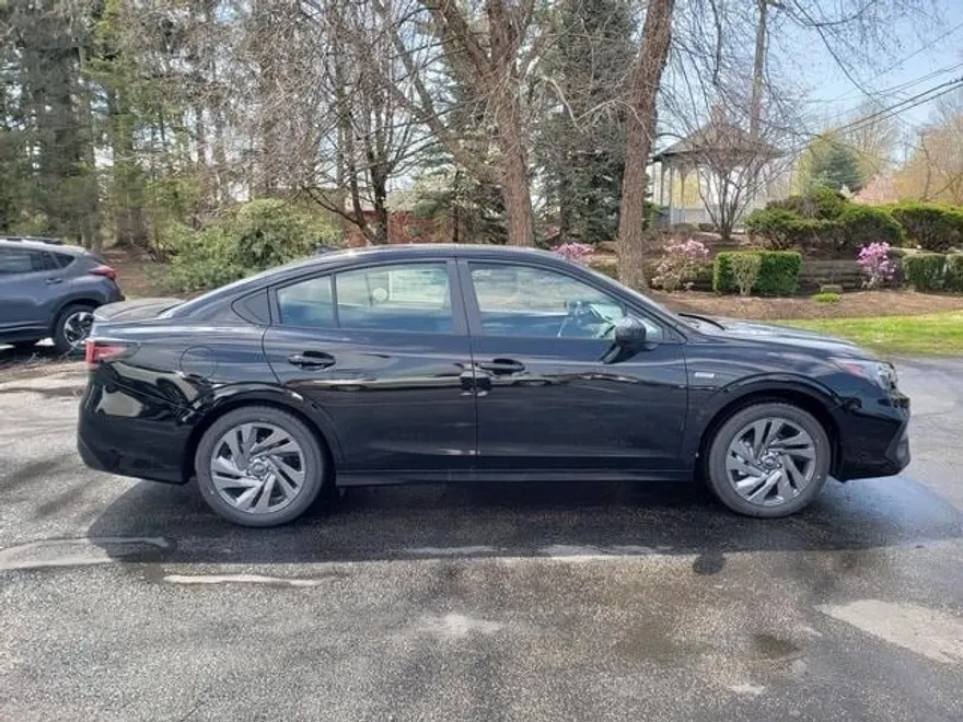 2025 Subaru Legacy Sport photo 1