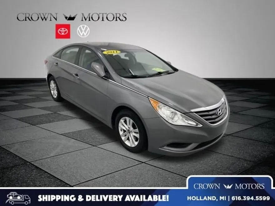 2011 Hyundai Sonata GLS photo 1