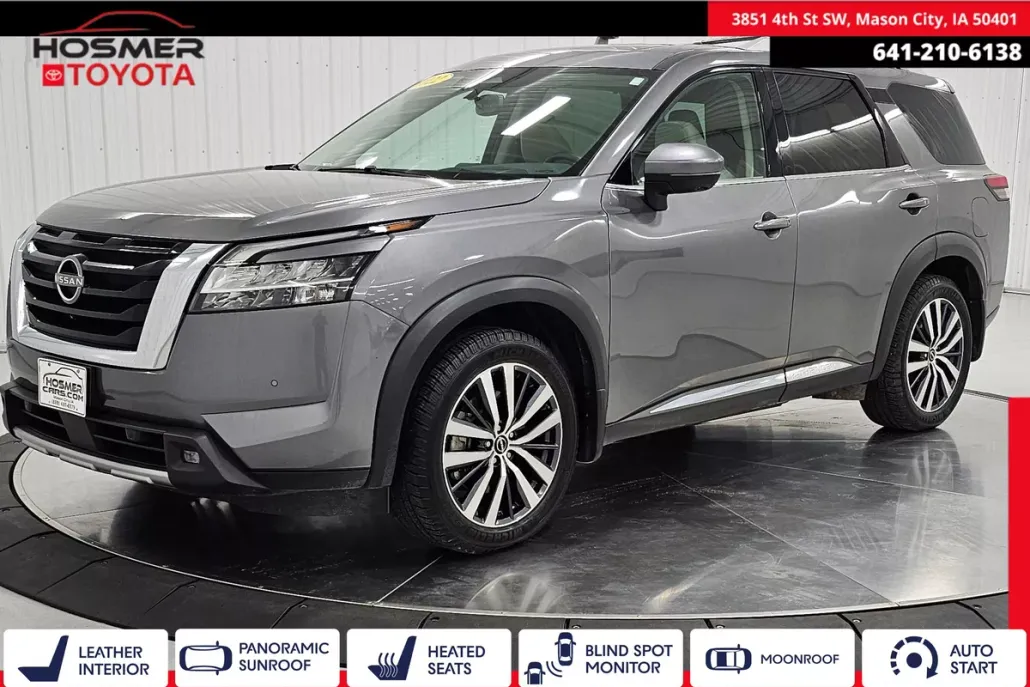 2022 Nissan Pathfinder Platinum photo 1