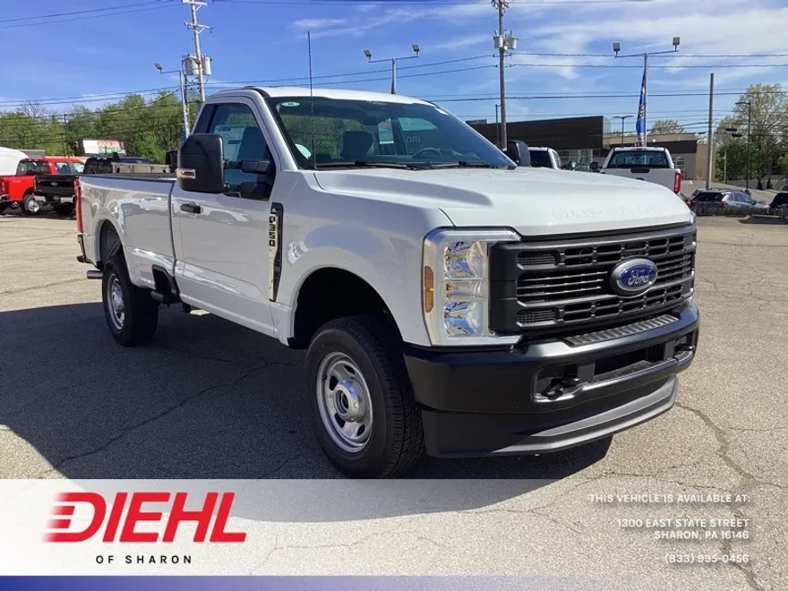 2025 Ford F-350 photo 1