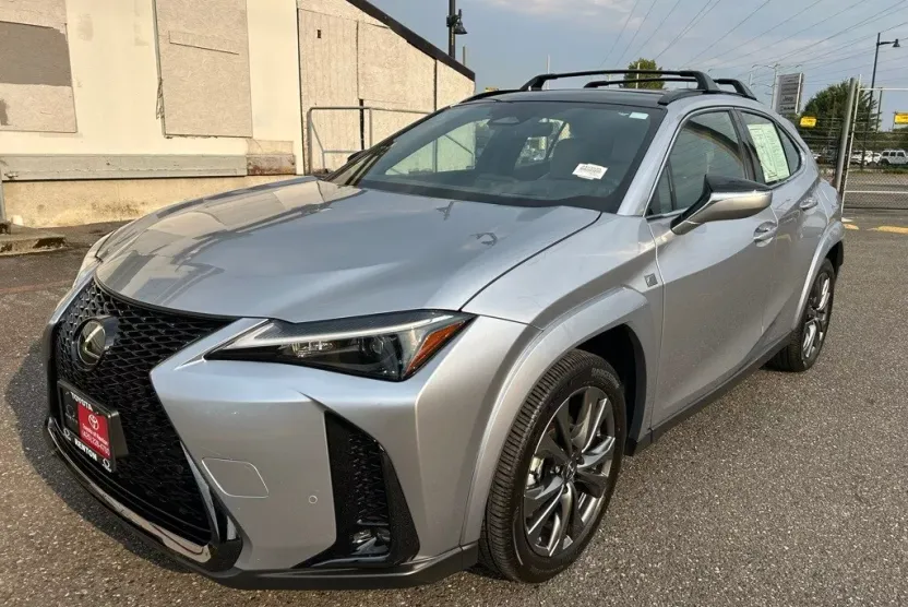 2025 Lexus UX F SPORT Design photo 1